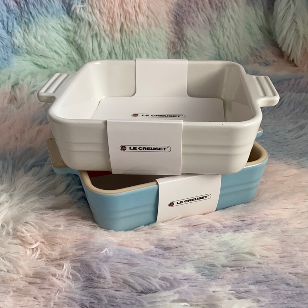 Le creuset square baker set of 2